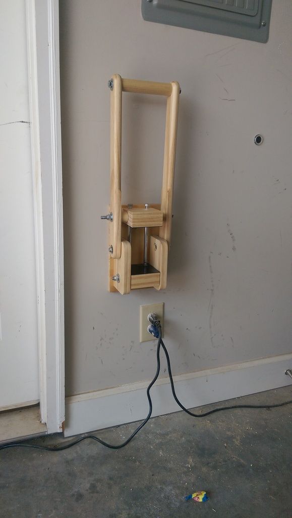 Wooden Soda Can Crusher